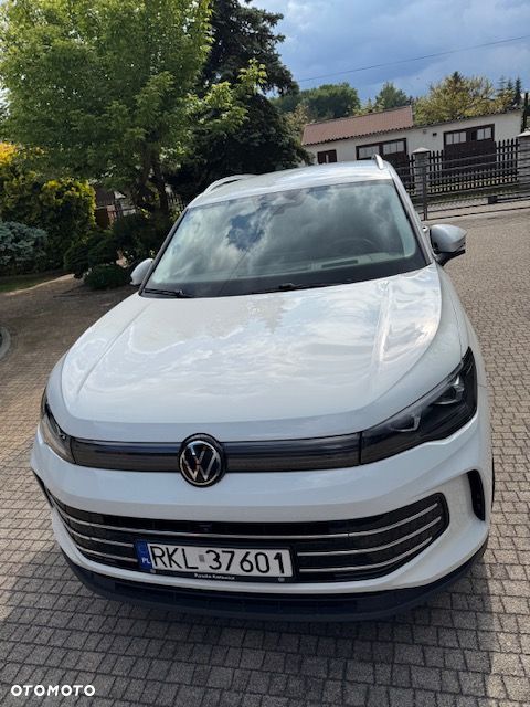 Volkswagen Tiguan 2.0 TDI SCR Elegance DSG - 4