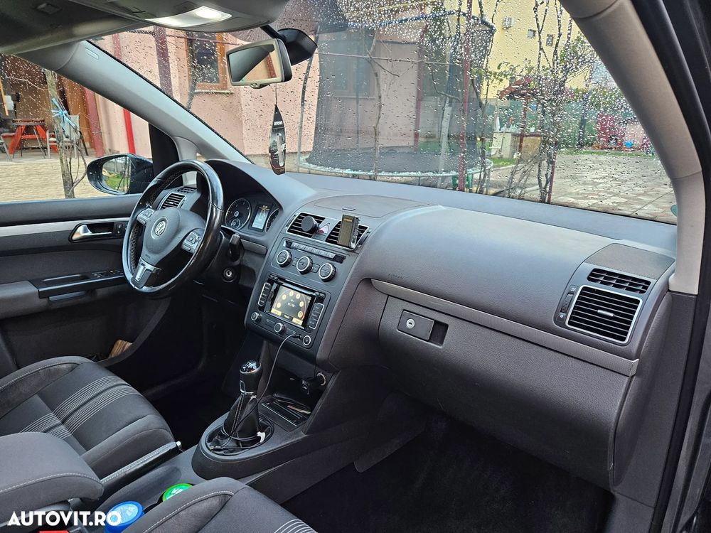 Volkswagen Touran 1.6 TDI DPF MATCH - 7