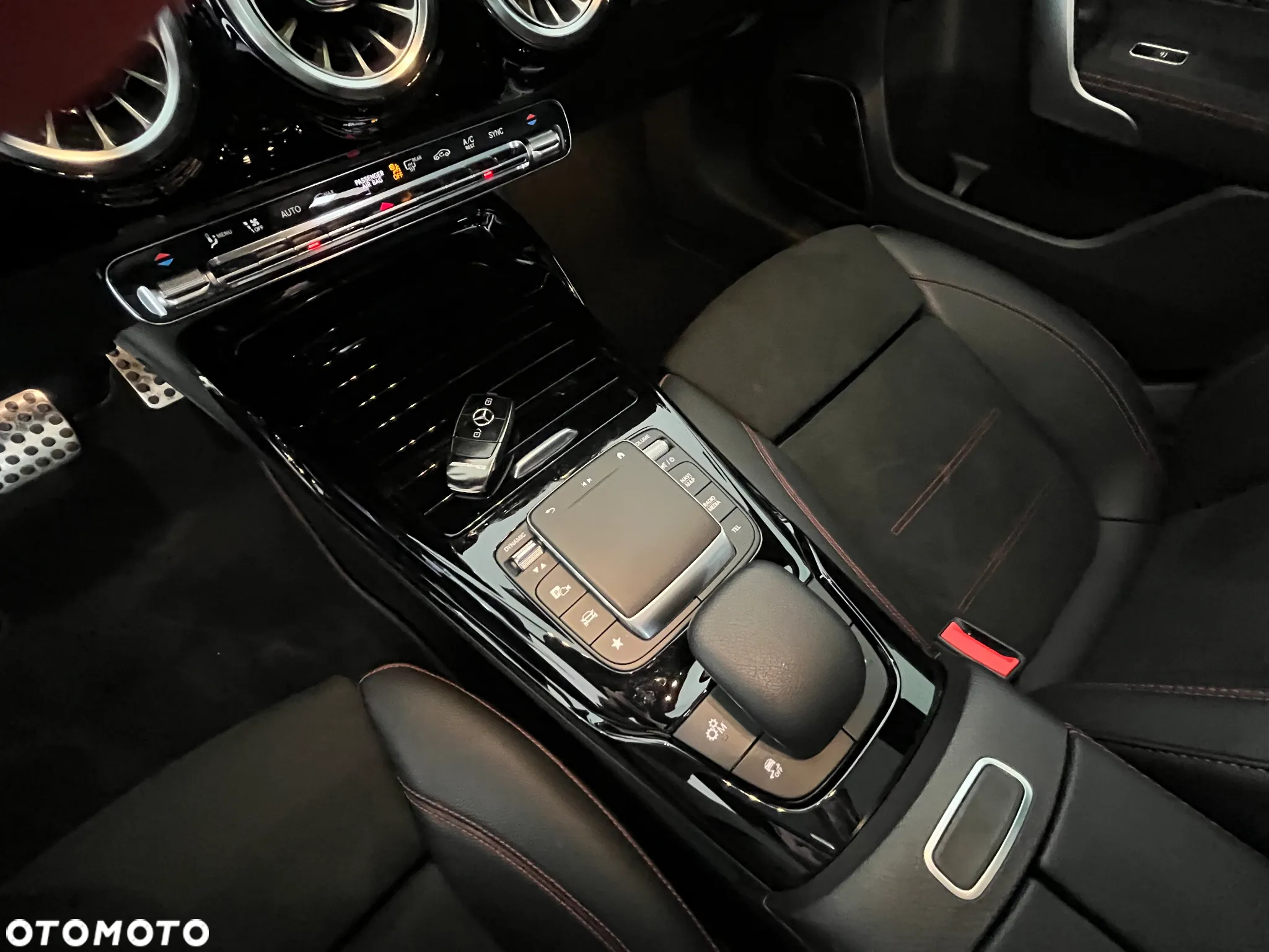 Mercedes-Benz Klasa A 45 S AMG 4-Matic 8G-DCT - 27