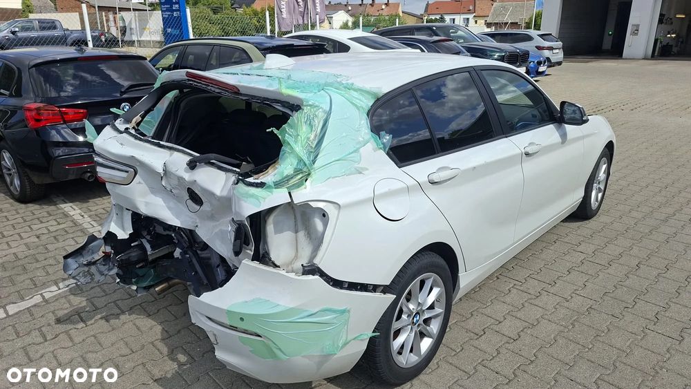 BMW Seria 1 118i Edition Metropolitan - 6