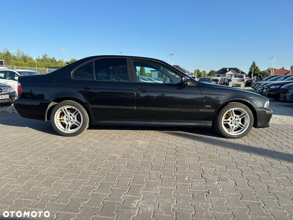 BMW Seria 5 525i - 14