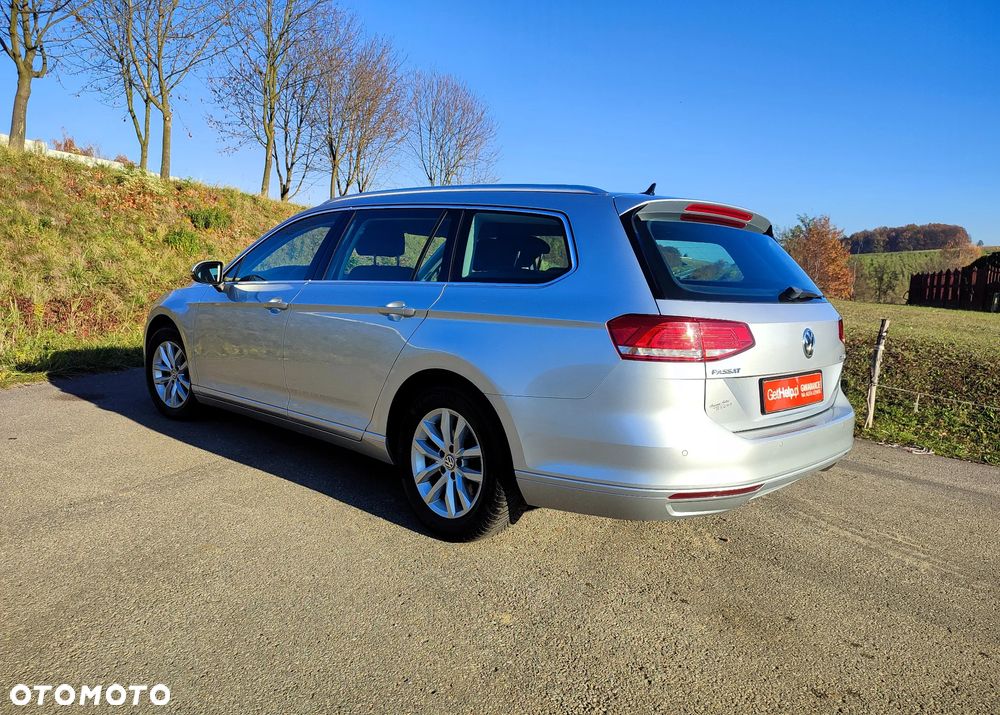 Volkswagen Passat 2.0 TDI SCR Business - 9