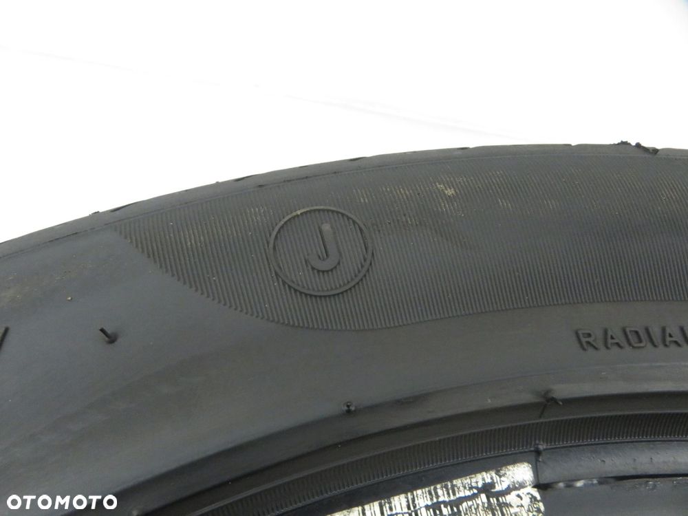 275/40R19 OPONA LETNIA Pirelli P Zero 105Y J - 2