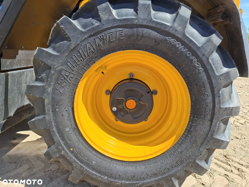 JCB 542-70 Agri - 14