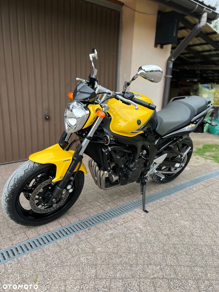 Yamaha FZ6 - 3