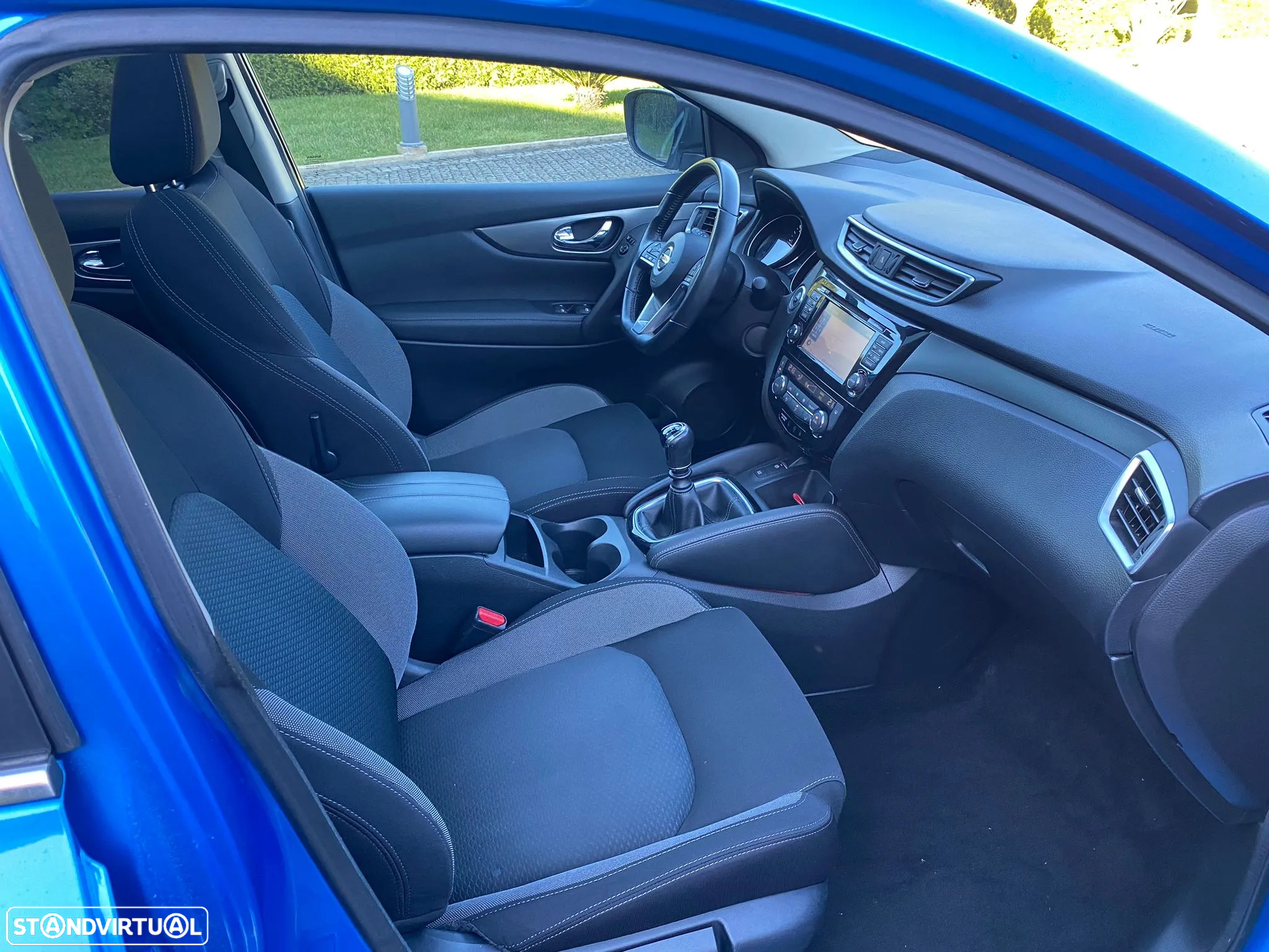 Nissan Qashqai 1.5 dCi N-Connecta J18 - 19