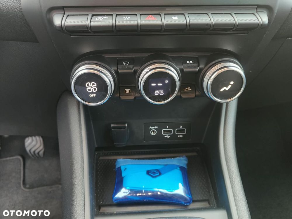 Renault Captur - 17