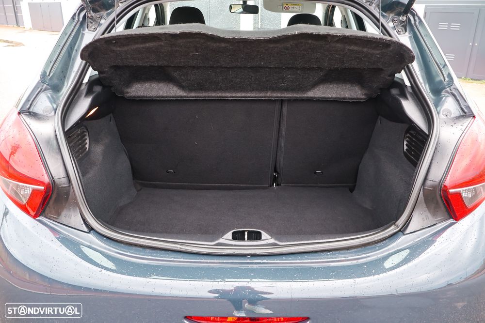 Peugeot 208 PureTech 68 Active - 12