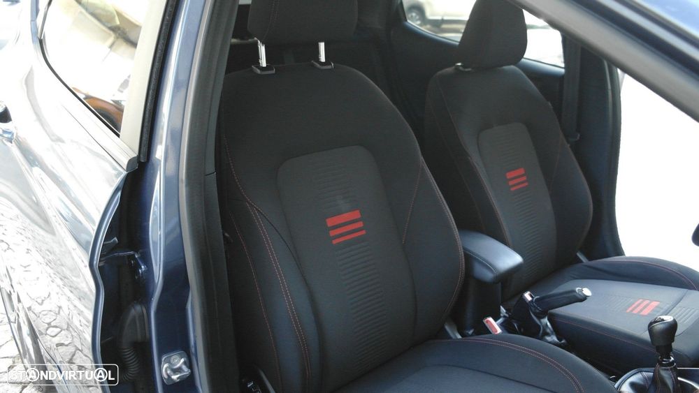Ford Fiesta 1.0 EcoBoost ST-Line - 29