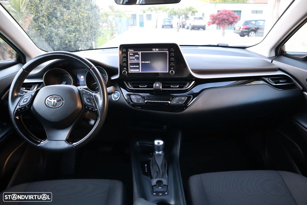 Toyota C-HR 1.8 Hybrid Comfort - 26