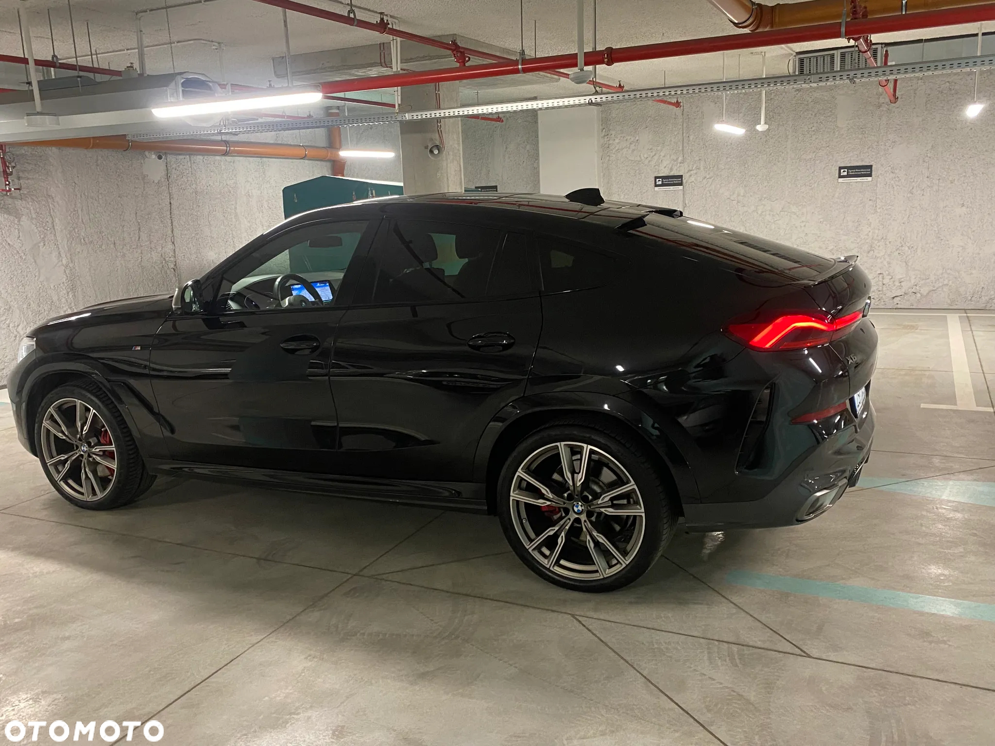 BMW X6M - 13