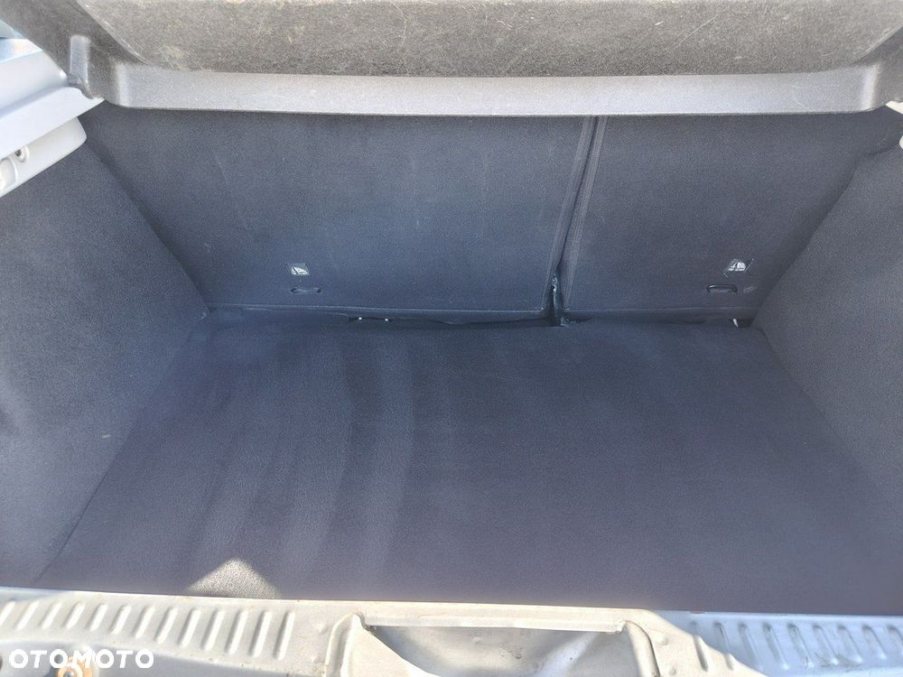 Dacia Sandero Stepway dCi 90 Ambiance - 29