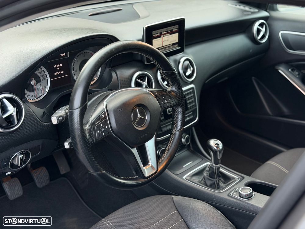 Mercedes-Benz A 180 CDI (BlueEFFICIENCY) Urban - 16