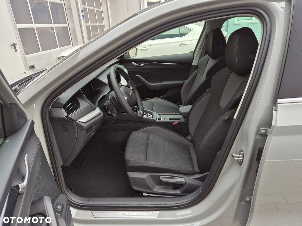 Skoda Octavia - 14