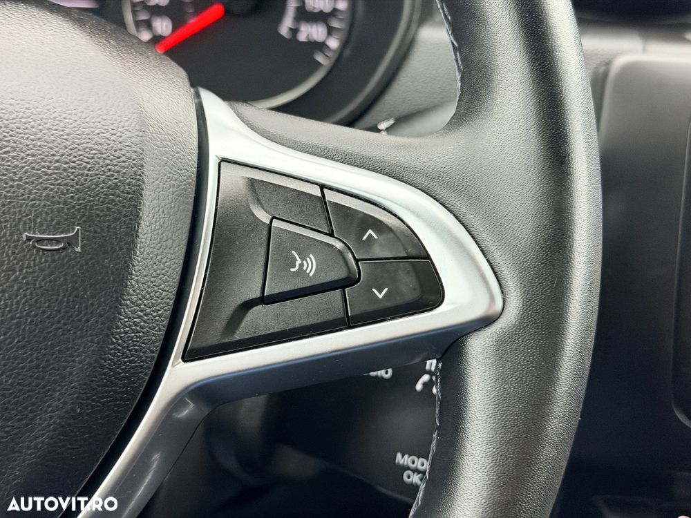 Dacia Duster 1.2 TCe 4WD Prestige jante 17" - 29