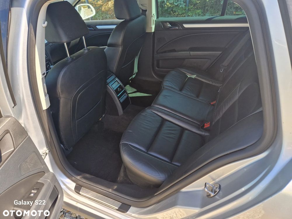 Skoda Superb 2.0 TDI Exclusive - 9