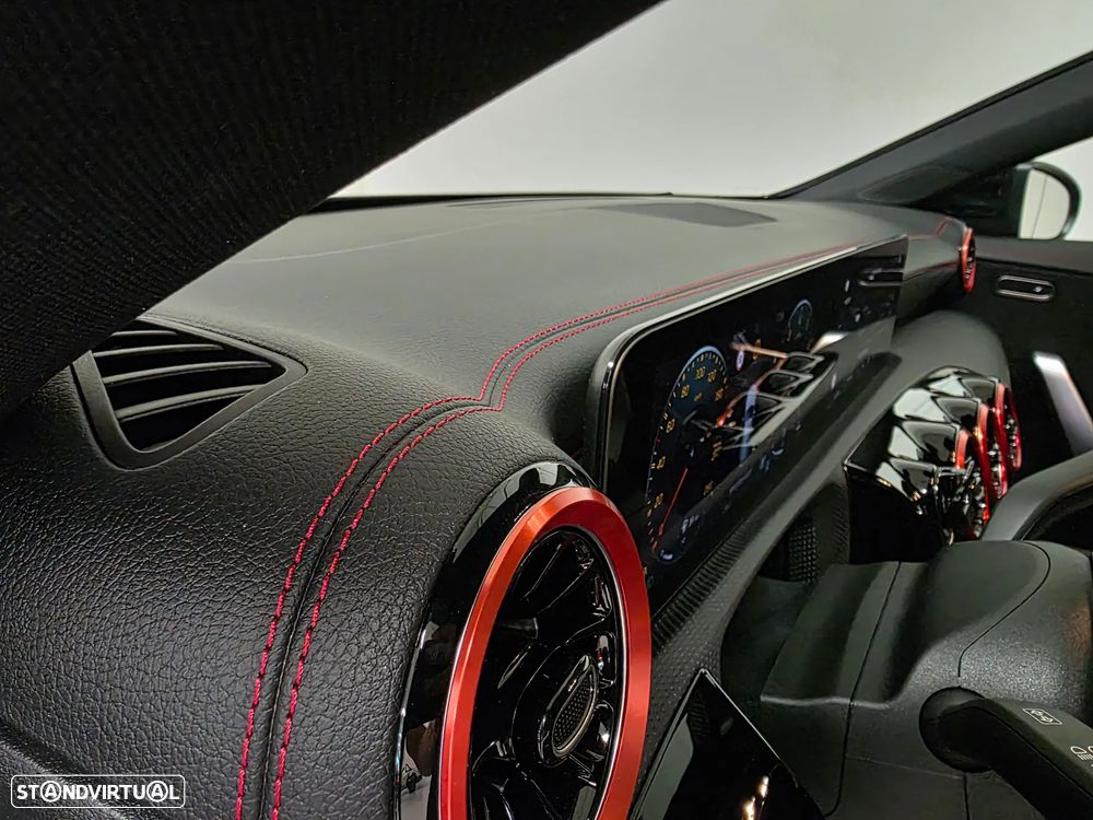 Mercedes-Benz CLA 35 AMG 4Matic Speedshift 7G-DCT - 11