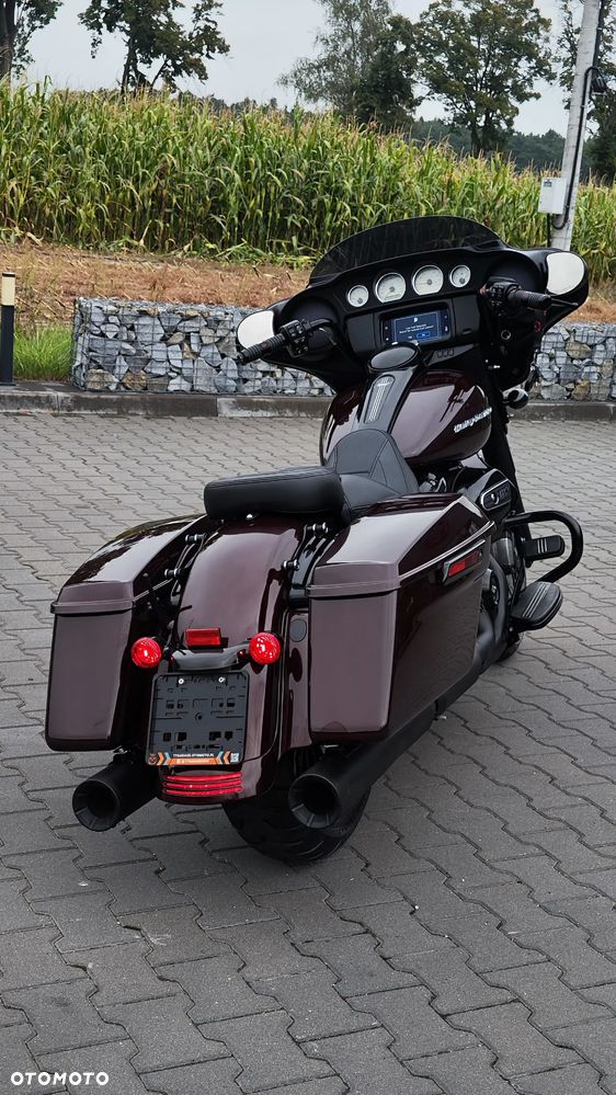 Harley-Davidson Touring Street Glide - 8