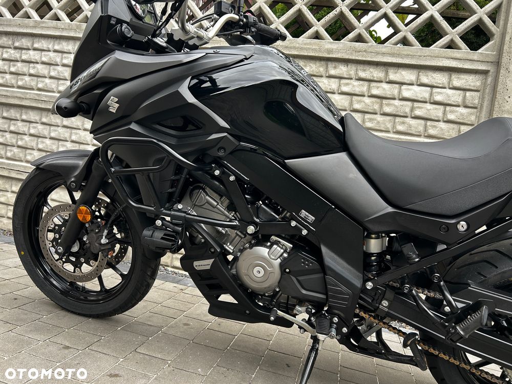 Suzuki V-STROM - 18