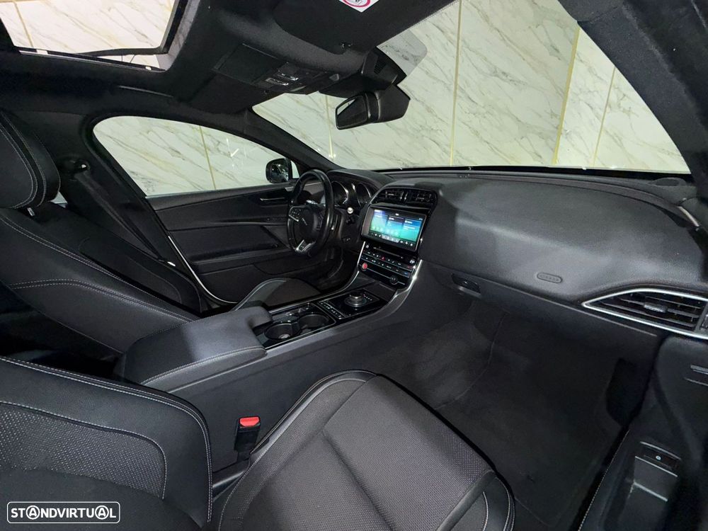 Jaguar XE 2.0 D R-Sport Aut. - 15