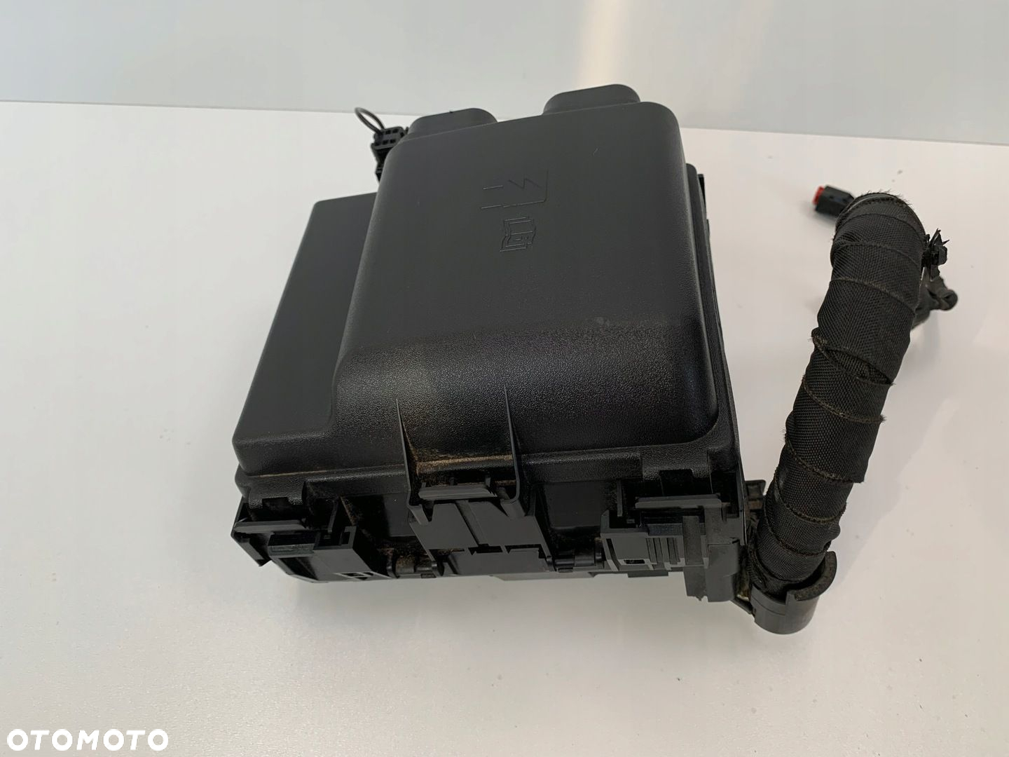FORD ESCAPE MK4 IV 2020- SKRZYNKA BEZPIECZNIKÓW SILNIKA 2.0 ECOBOOST KOMPL - 4