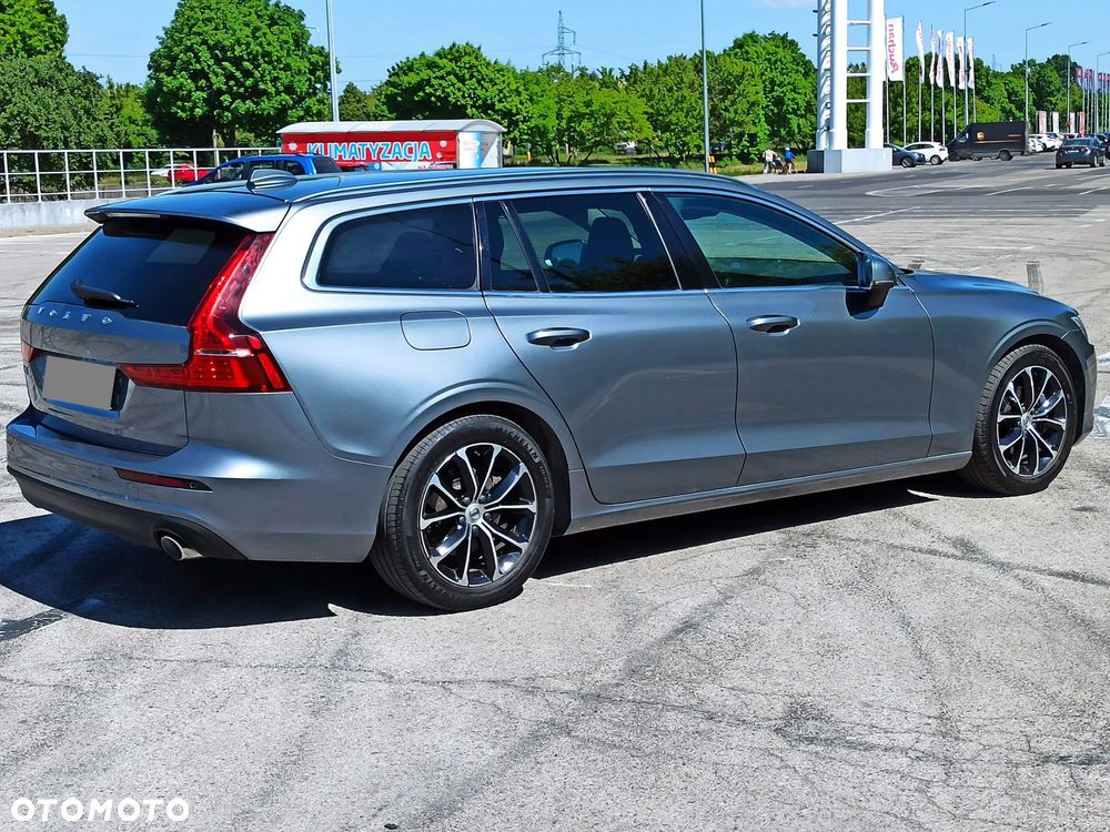 Volvo V60 D3 Geartronic Momentum - 9