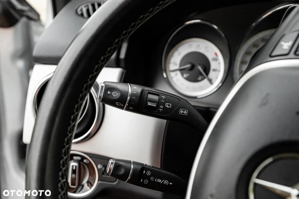 Mercedes-Benz GLK 220 CDI 4Matic (BlueEFFICIENCY) 7G-TRONIC - 34