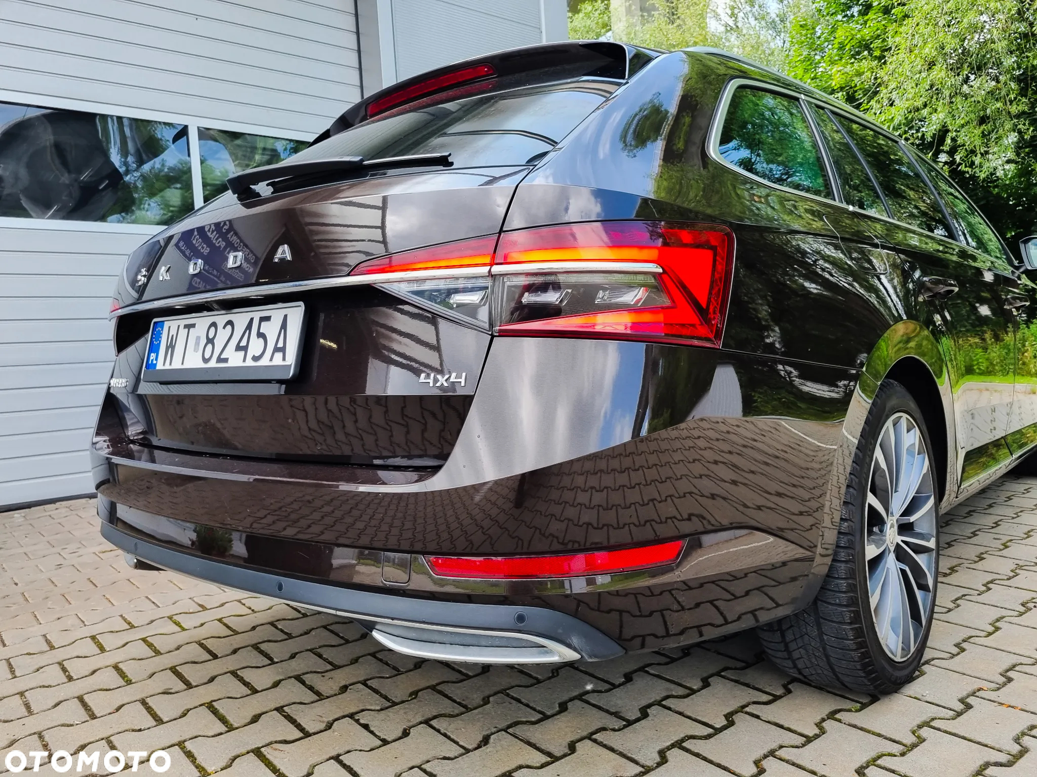 Skoda Superb 2.0 TDI 4x4 L&K DSG - 28