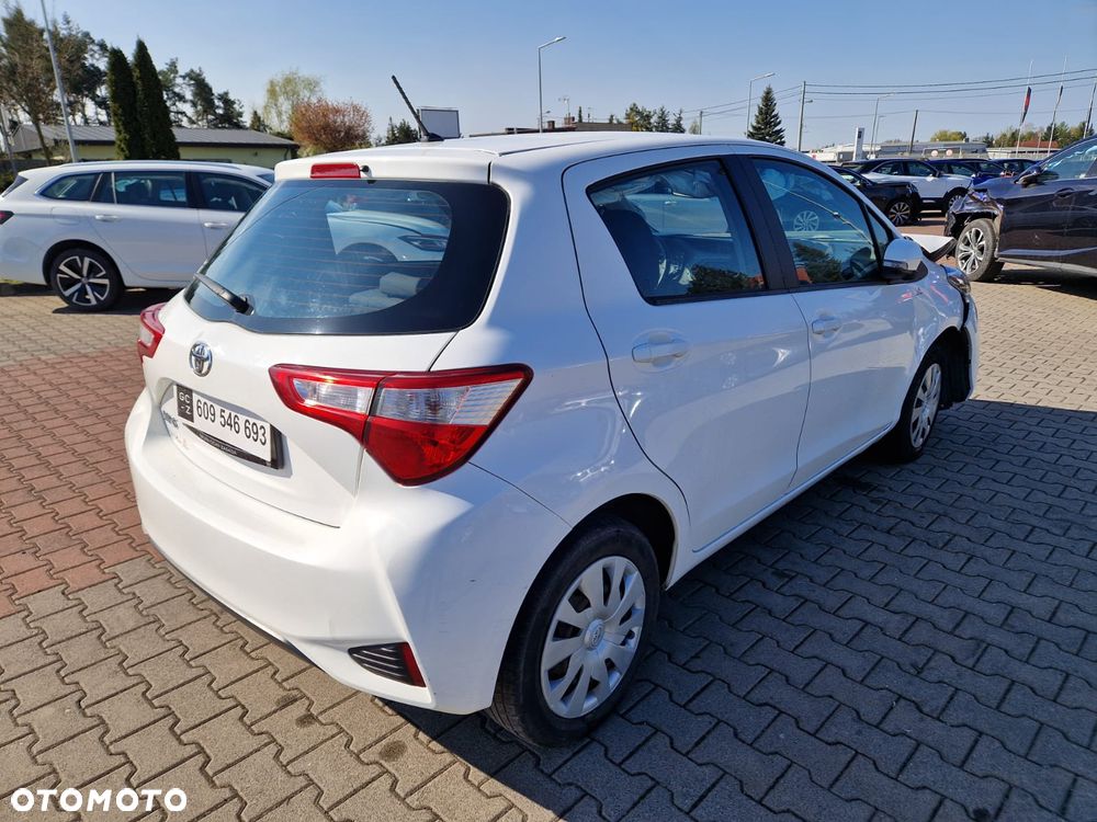 Toyota Yaris 1.5 Active - 2