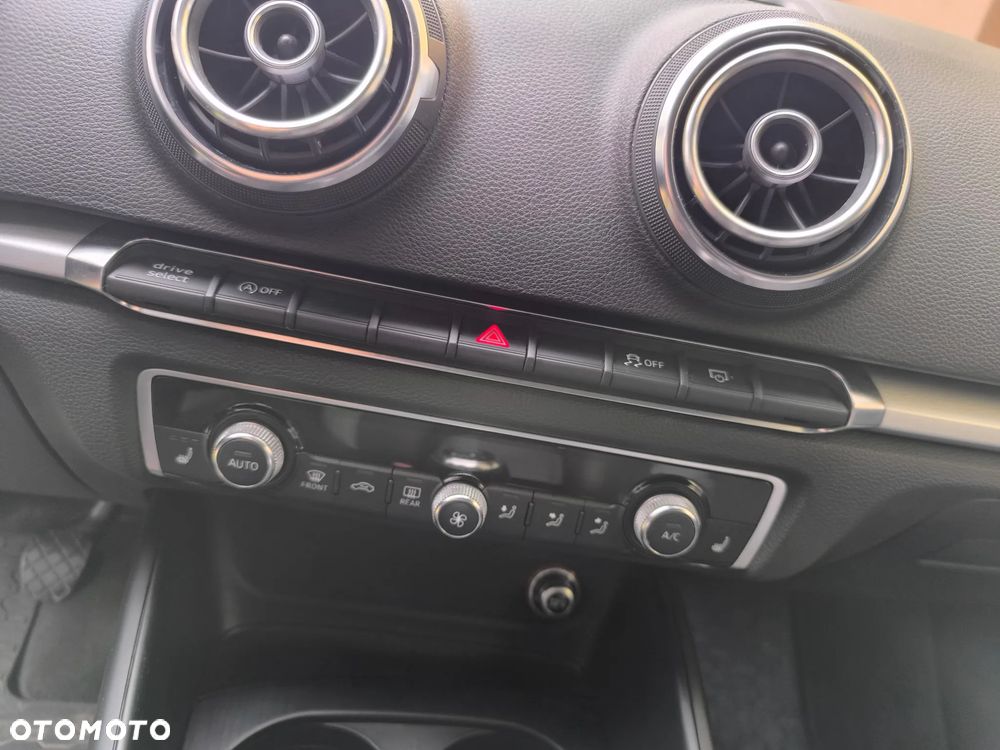 Audi A3 Sportback 2.0 TDI Ambition - 24