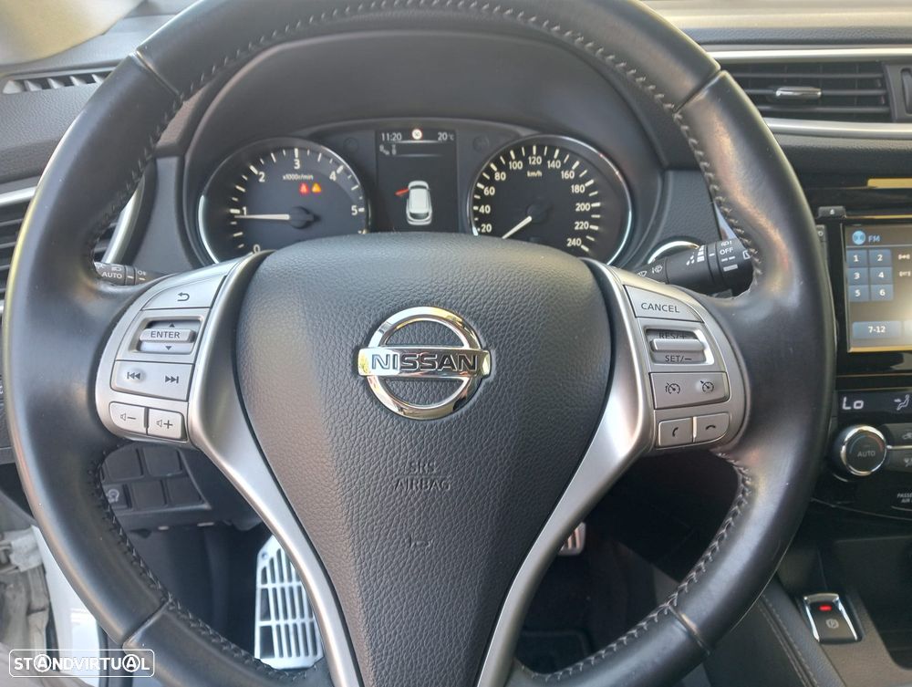 Nissan Qashqai 1.6 dCi Tekna Premium 17 Pele S Alcantara - 20