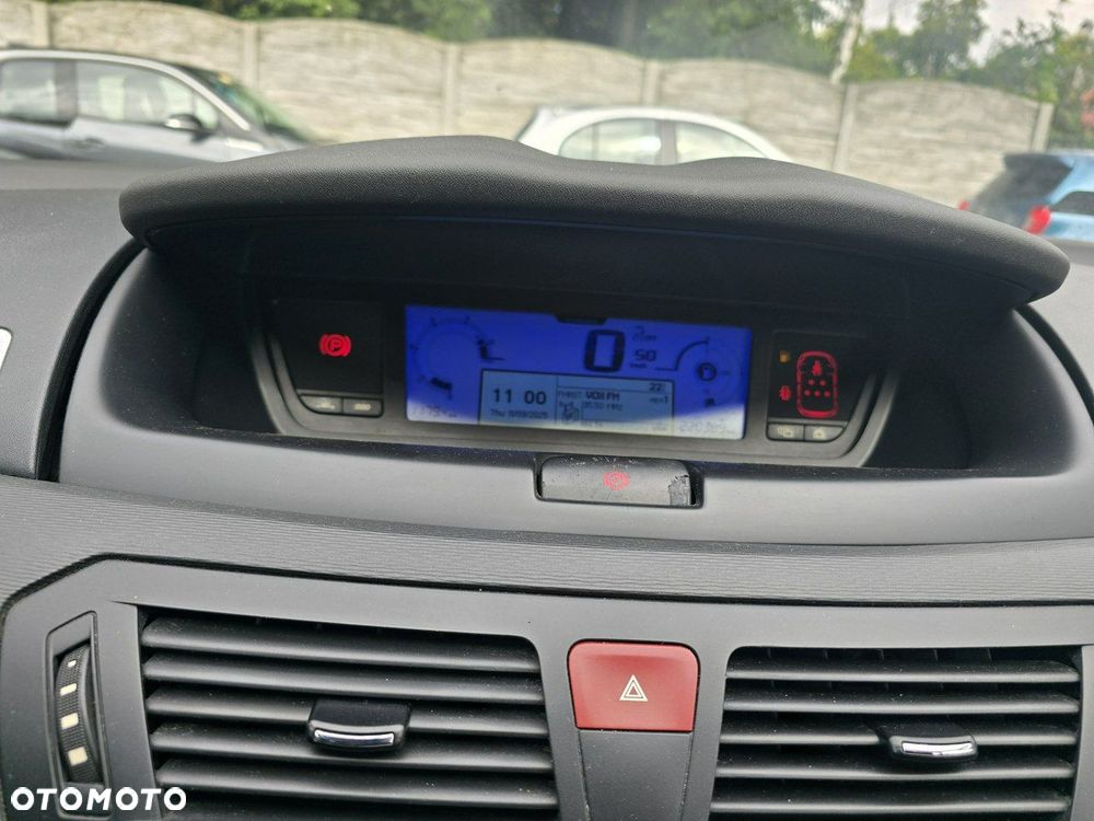 Citroën C4 Picasso 1.6 HDi Attraction - 16