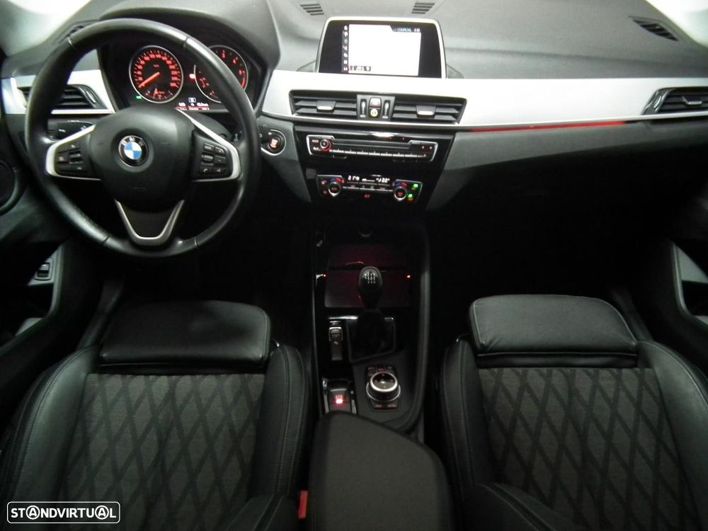 BMW X1 16 d sDrive xLine - 17