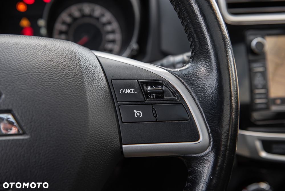 Mitsubishi ASX 1.8 DI-D 2WD Diamant Edition - 21