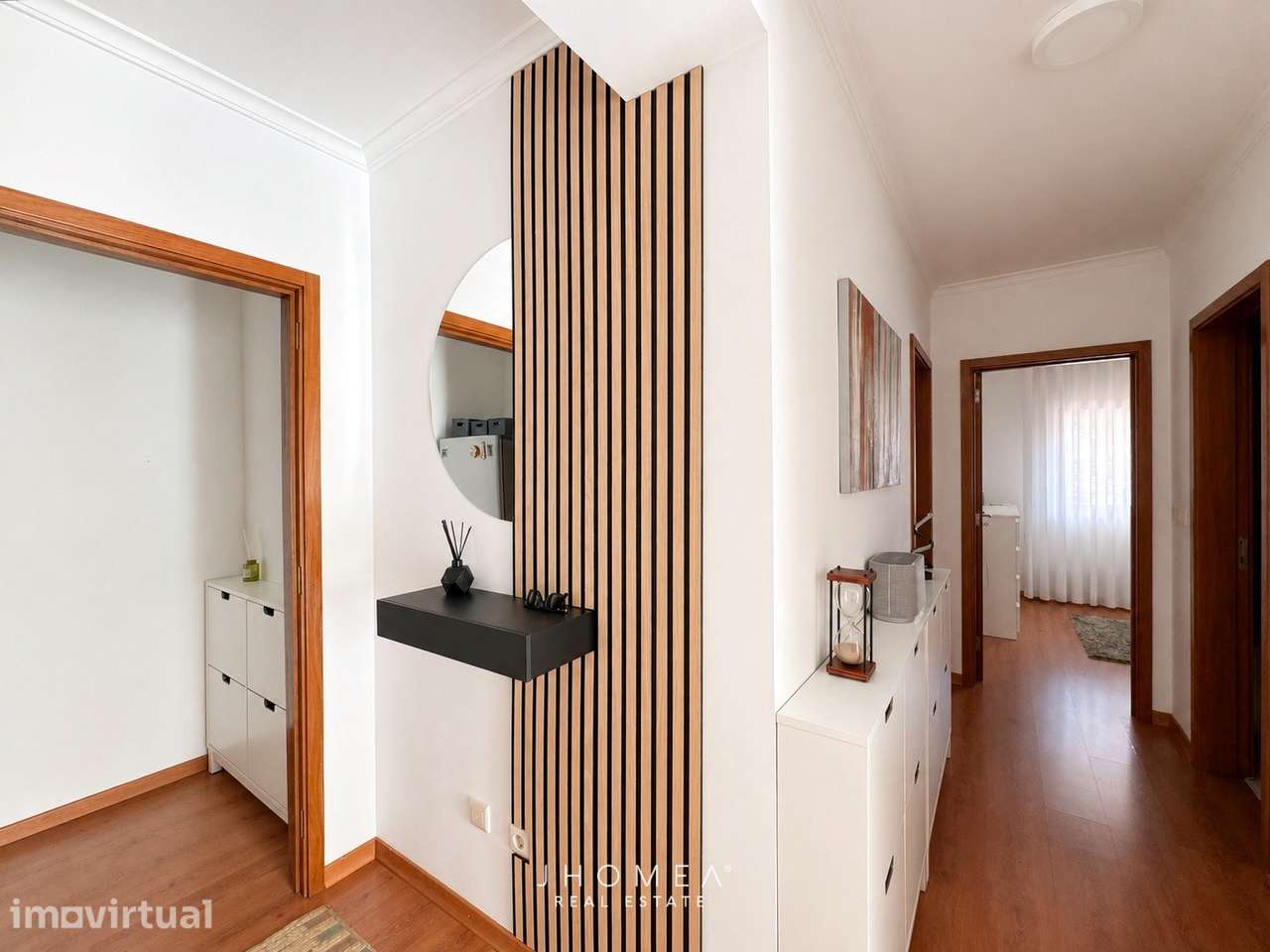 Apartamento T2 em Ílhavo com Garagem, Elevador e Varanda Envolvente - Grande imagem: 4/17
