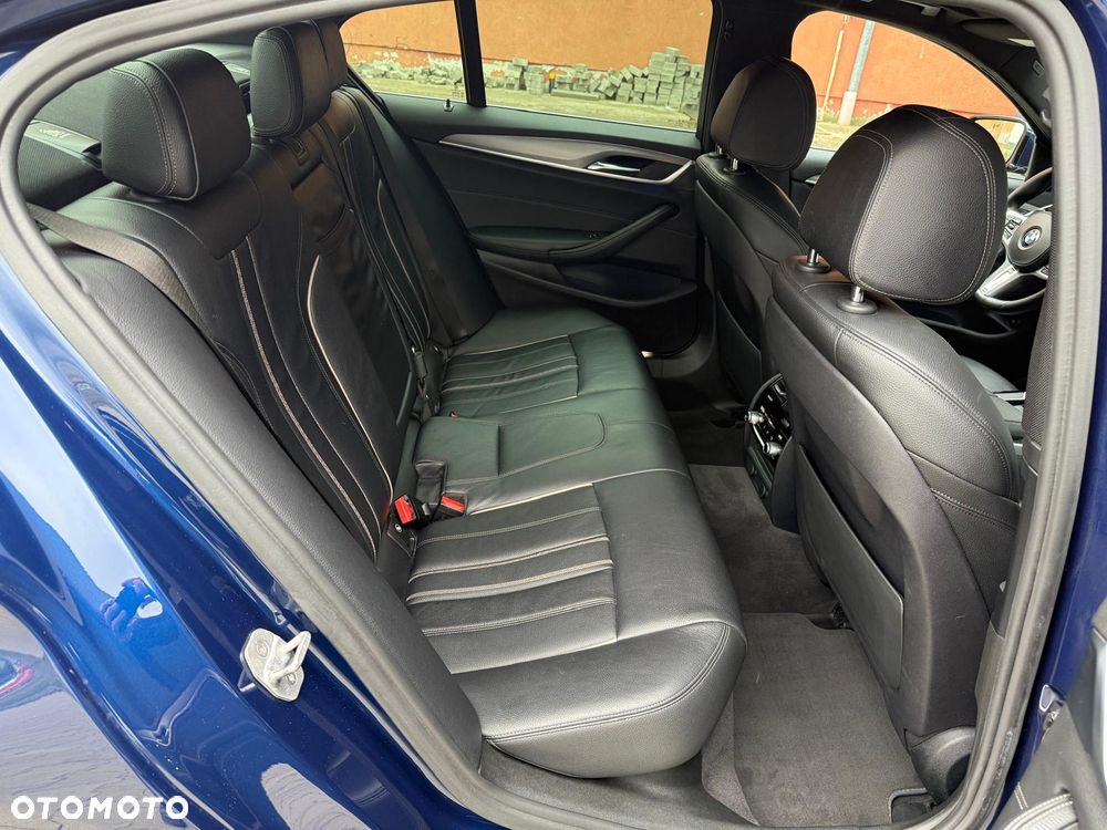 BMW Seria 5 530i xDrive M Sport sport - 23
