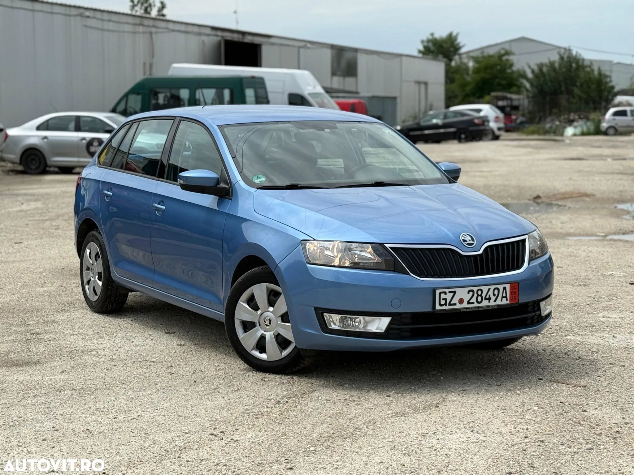 Skoda RAPID 1.4 TDI Active DSG - 1
