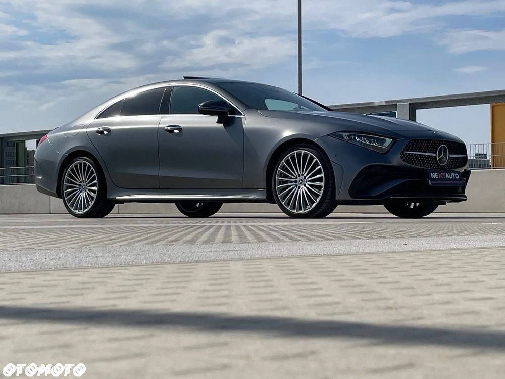 Mercedes-Benz CLS 300 d 4Matic 9G-TRONIC AMG Line - 12
