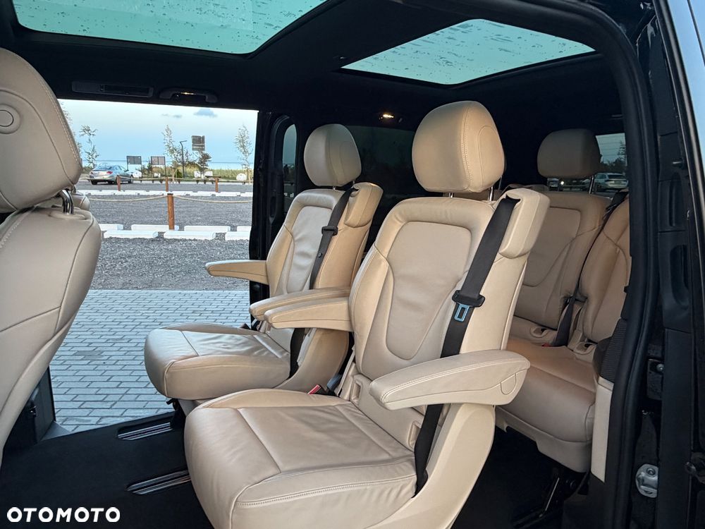 Mercedes-Benz Klasa V 300 d 4-Matic Exclusive 9G-Tronic (długi) - 16