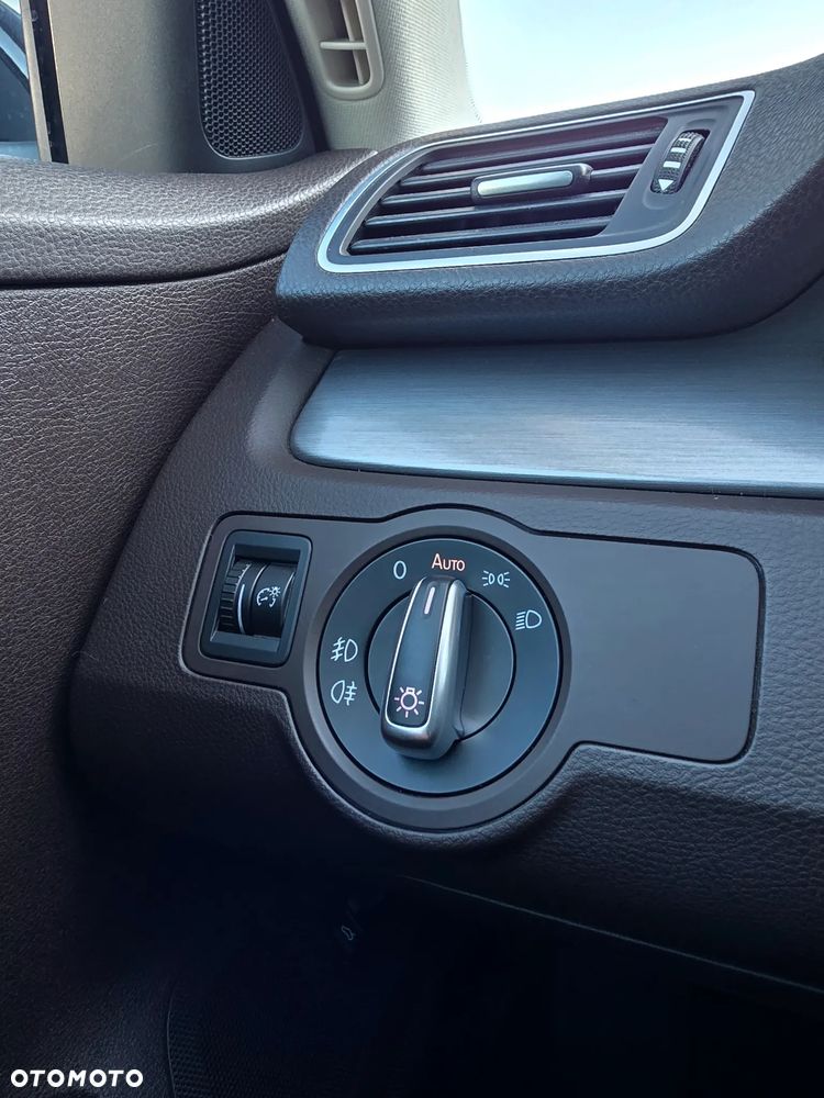 Volkswagen Passat 2.0 TDI Comfortline DSG - 24