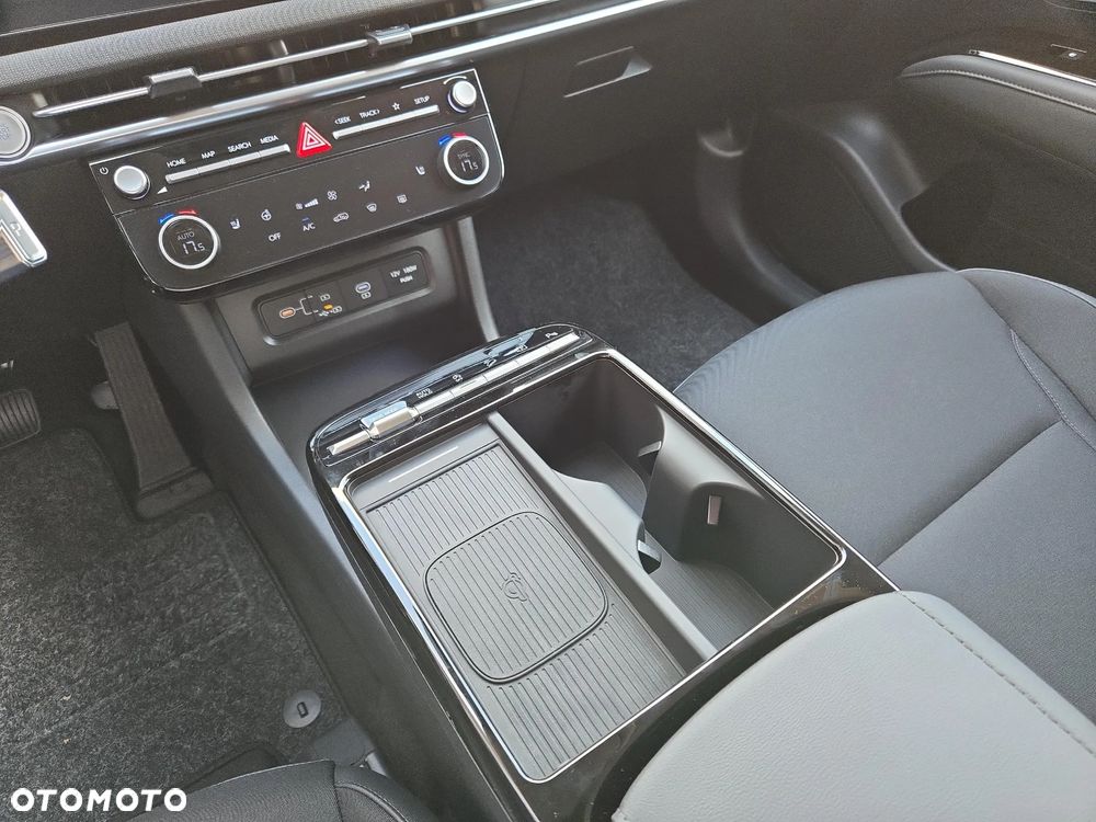 Hyundai Tucson 1.6 T-GDi HEV Executive 2WD - 15