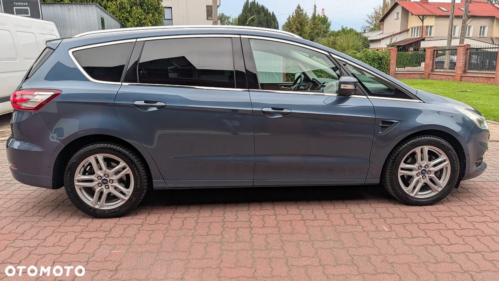2019 Ford S-Max 2.0 EcoBlue Titanium, photograph 10