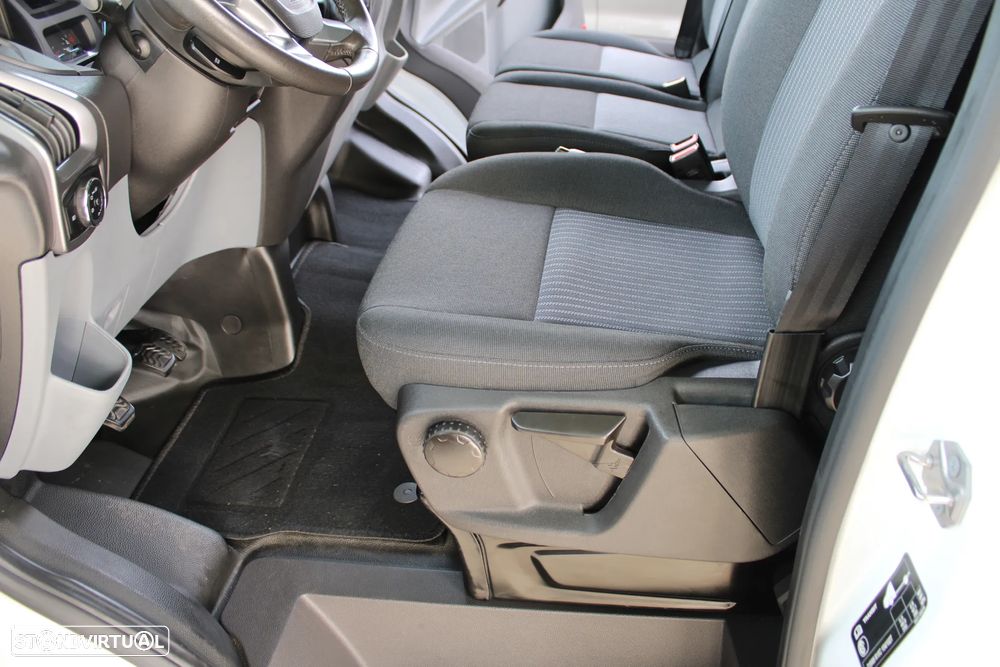 Ford Transit-Custom - 26