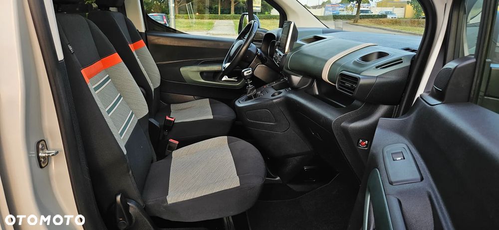 Citroën Berlingo M BlueHDi 130 SHINE - 11