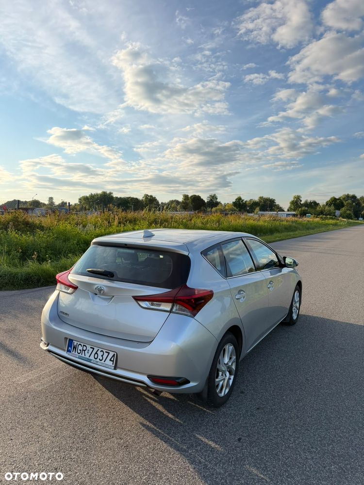 Toyota Auris 1.6 Classic Plus - 14