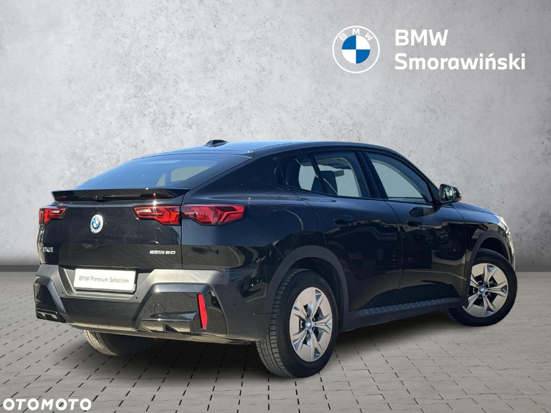 BMW iX2 - 6