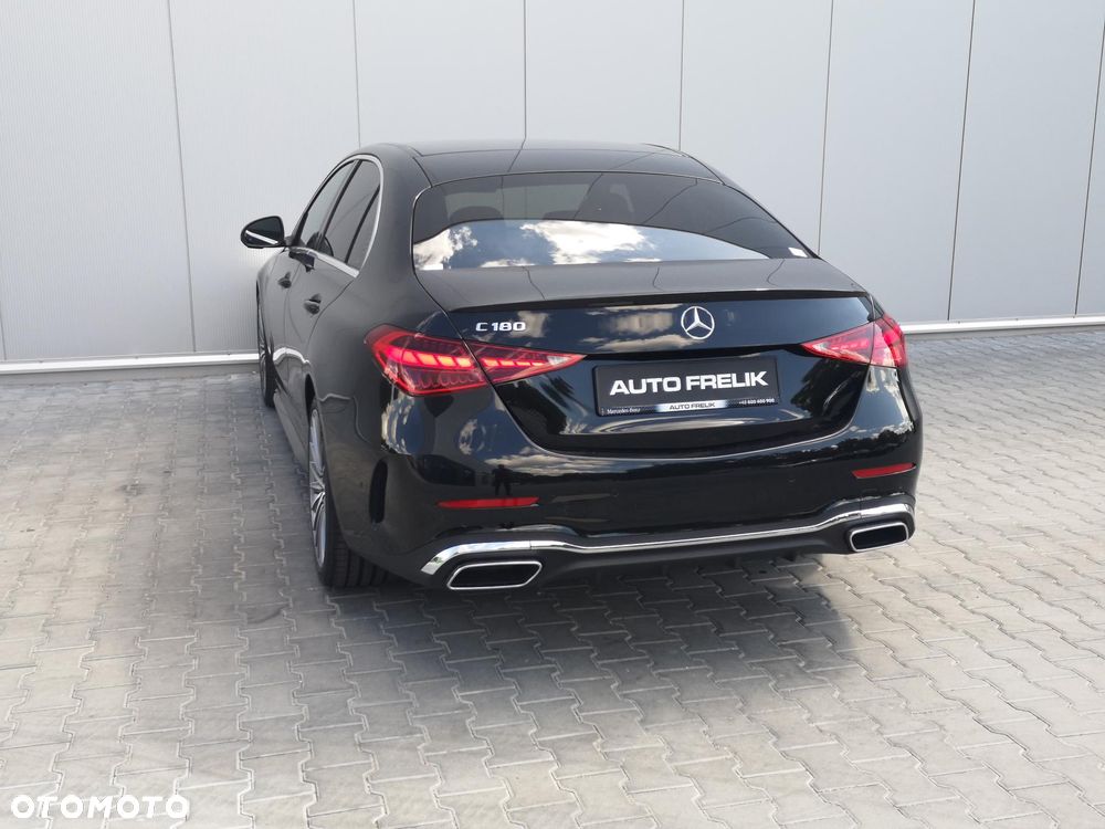Mercedes-Benz Klasa C 180 9G-TRONIC Edition AMG Line - 10