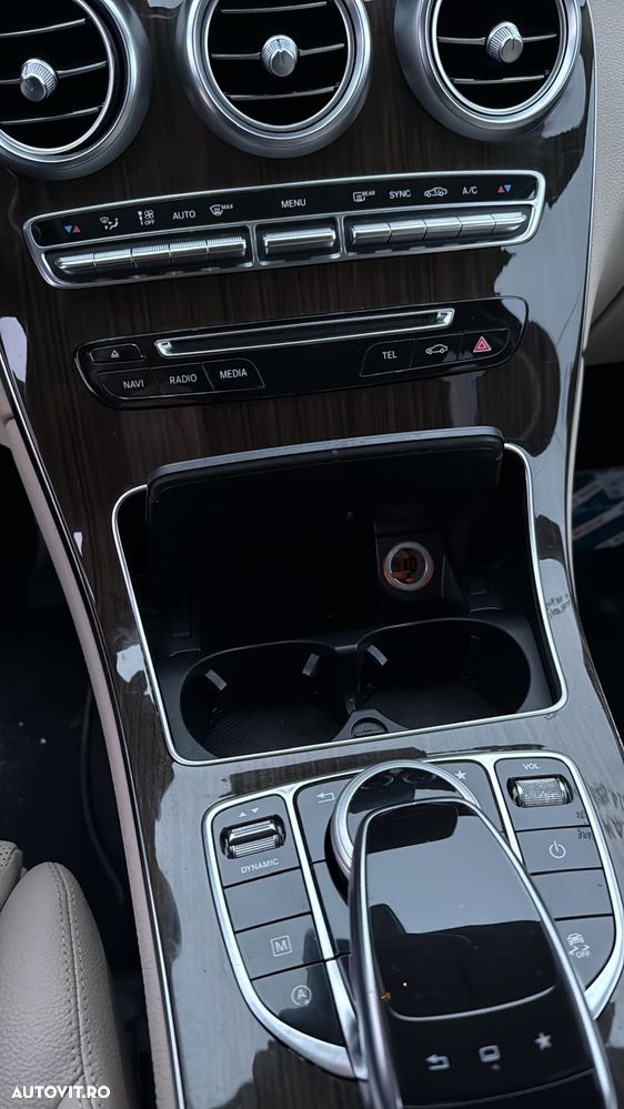 Mercedes-Benz GLC - 9