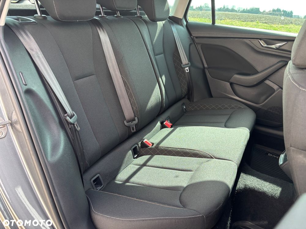 Skoda Kamiq 1.0 TSI Ambition - 18