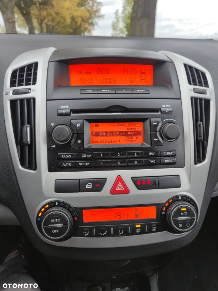 Kia Ceed Cee'd 1.6 Crdi Comfort - 11